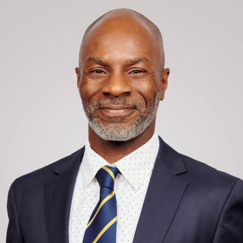 Luis Hinds